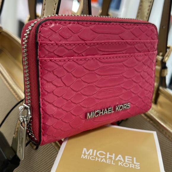 Michael Kors Women Medium Zip Around Card Case Coin Pouch Wallet Electric Pink - Picture 16 of 16